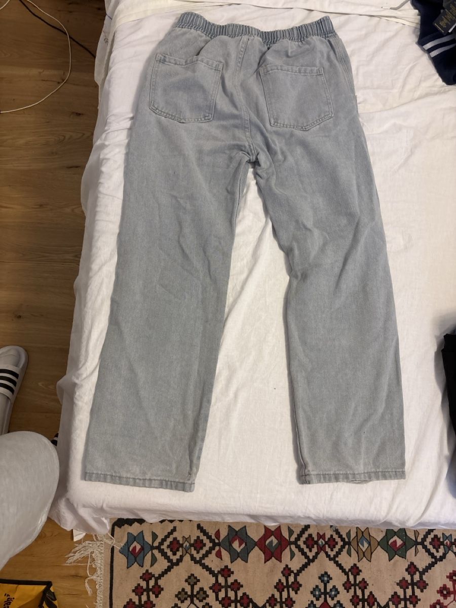 Jeans: Blaue Jeans Grösse S – Gebraucht aus Münchenstein von FlavioDe 1