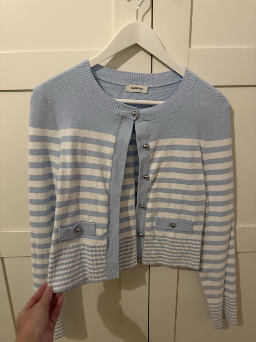 Sandro Giacche: Schöne Blaue Strickjacke von Sandro  – Usato da Bottmingen venduto da Itsclaire 7