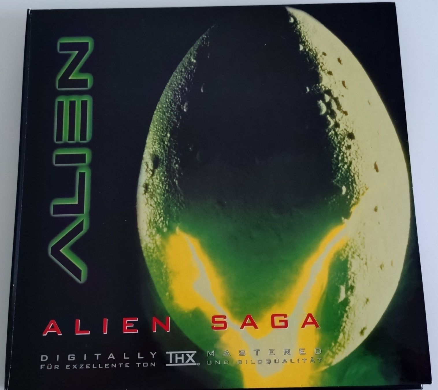 Tutti i DVDs: Laserdisc Alien Trilogie – Usato da Grüningen venduto da Stargazer