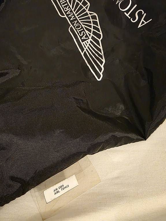 Dischi in vinile: Car cover Aston Martin DB9 – Usato da Martigny venduto da benjamincolomba 3