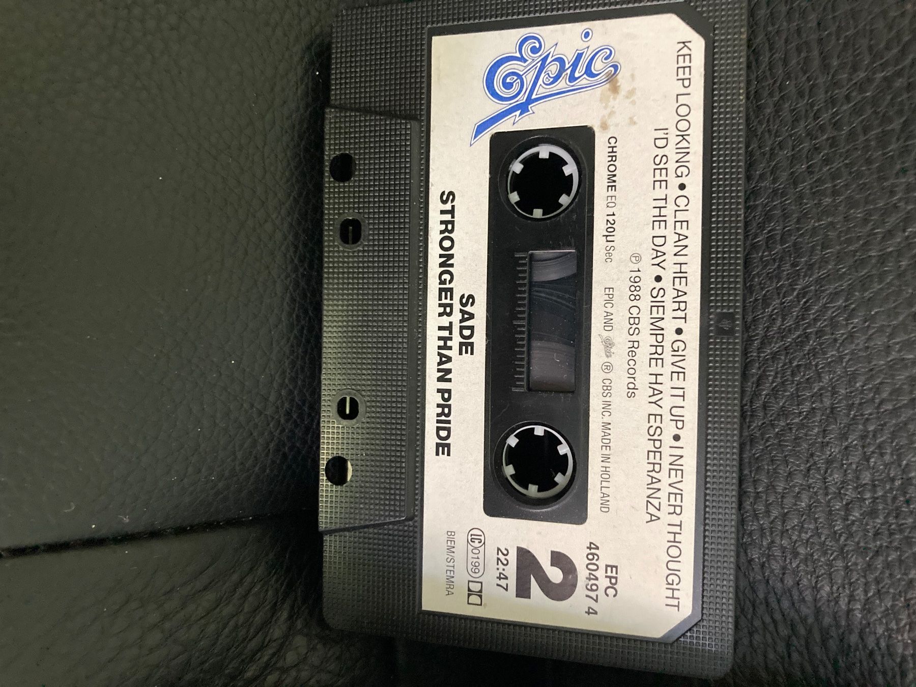 Cassettes audio: Sade - Stronger Than Pride - Cassette – D'occasion à Bern par TotheMoonnn 2