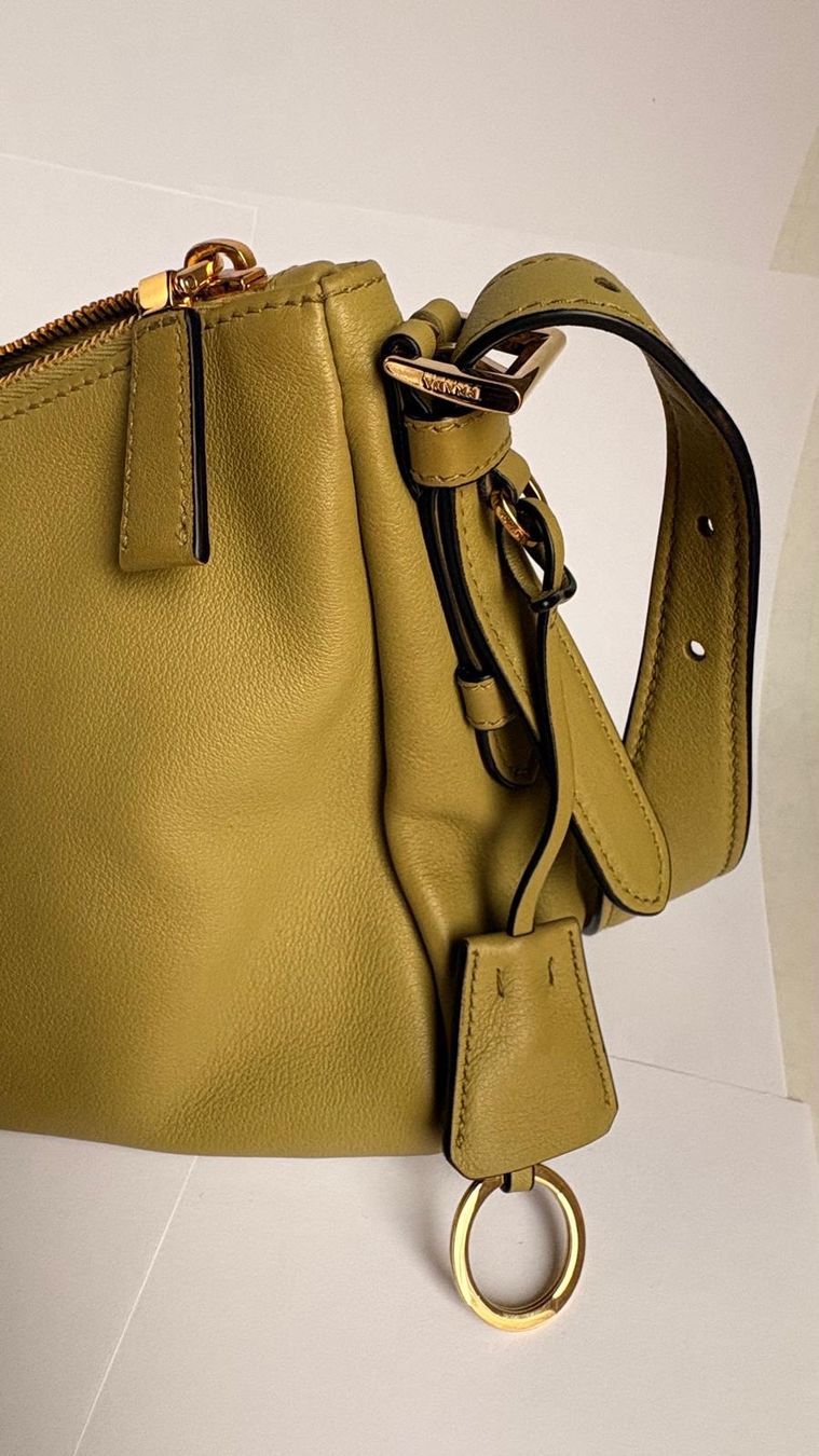 Prada Taschen für Damen: Prada Aimée medium leather shoulder bag – Gebraucht aus Basel von kis_g8bg 1