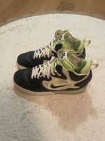 Baskets Nike Air Force 1 Mid (taille 44) bon état