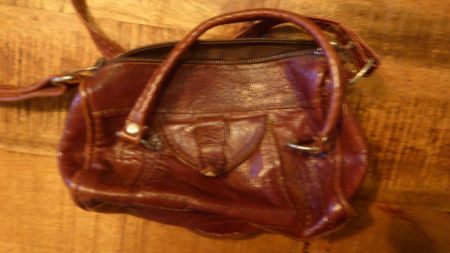 Kleine Leder Handtasche Länge 15 cm, Höhe 11 cm