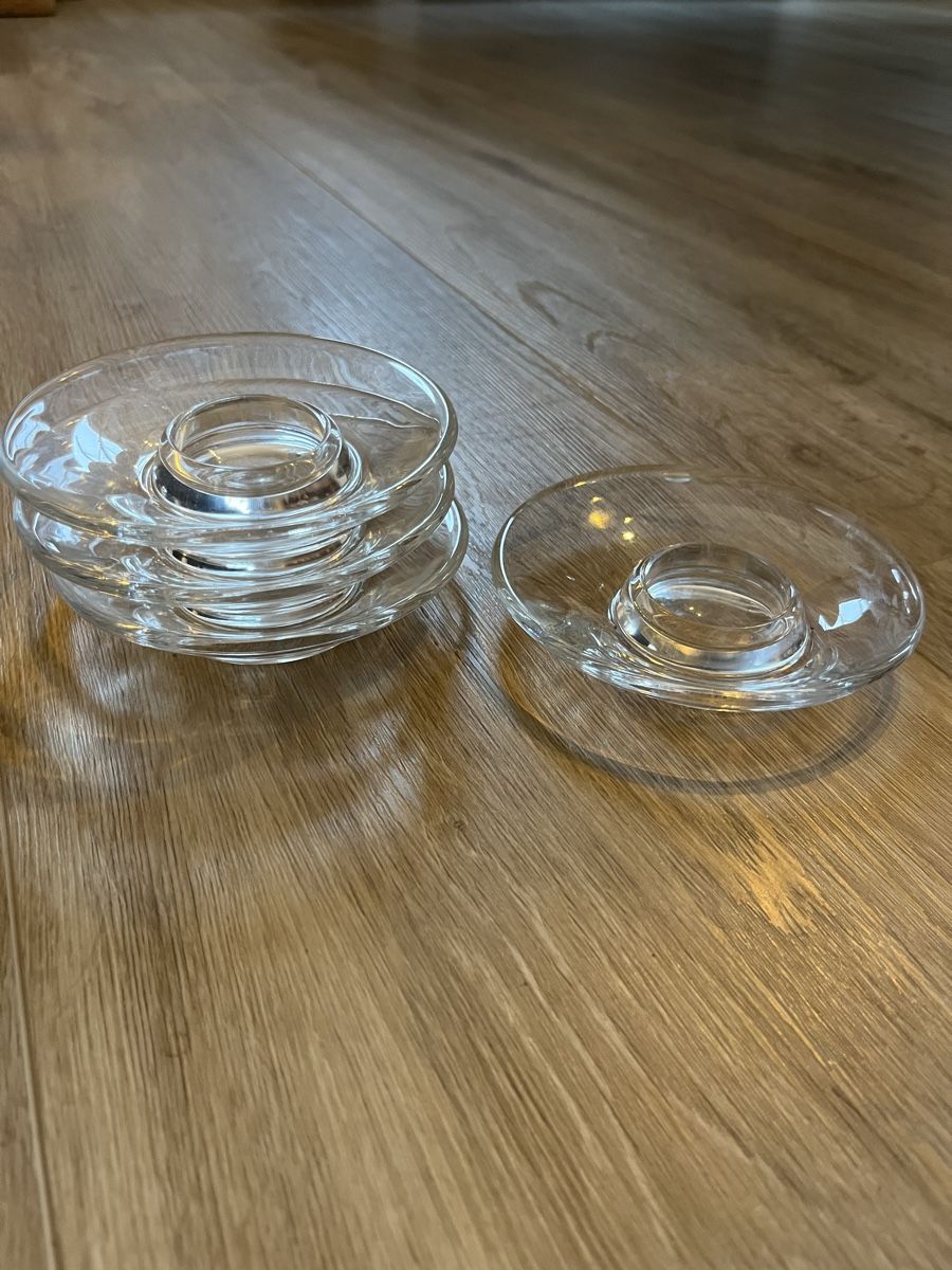 Sonstiges Geschirr: Set von 4 Eierbechern aus Glas – Gebraucht aus Wettingen von flo_vst7 1