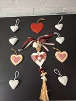 10teilige Wanddeko mit Herzen
