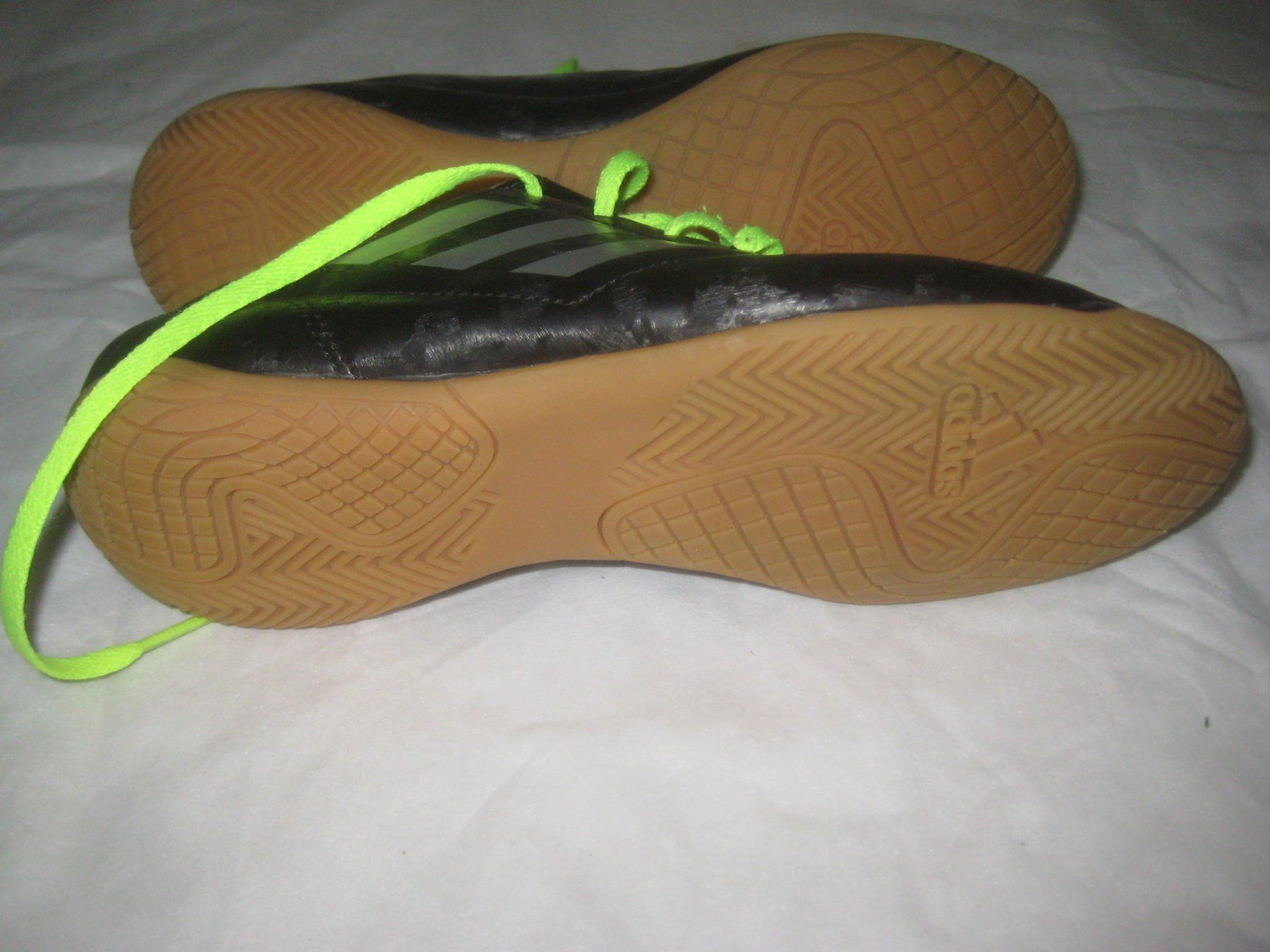 Chaussures garçon: TURNSCHUHE    ADIDAS – D'occasion à Uster par flocke1 1