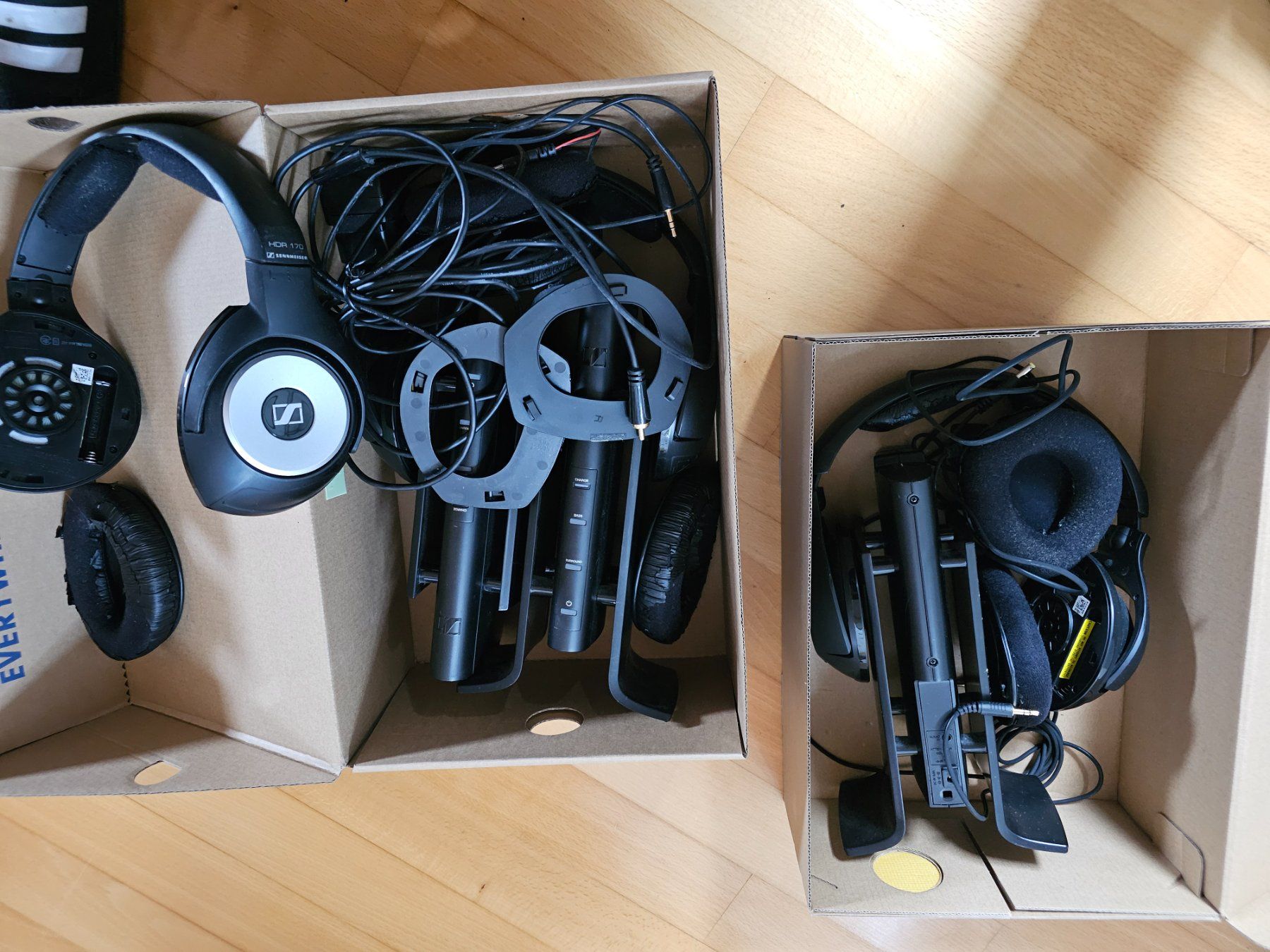 Sennheiser Kopfhörer: Set 3 Stück Sennheiser HDR 170 – Gebraucht aus Herisau von Ralph_b 1