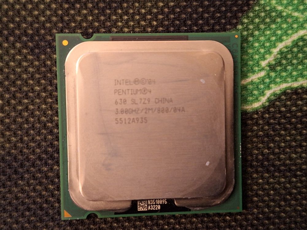 Intel® Pentium® 4 Processor 630 supporting HT Technology (Gebraucht) in ...