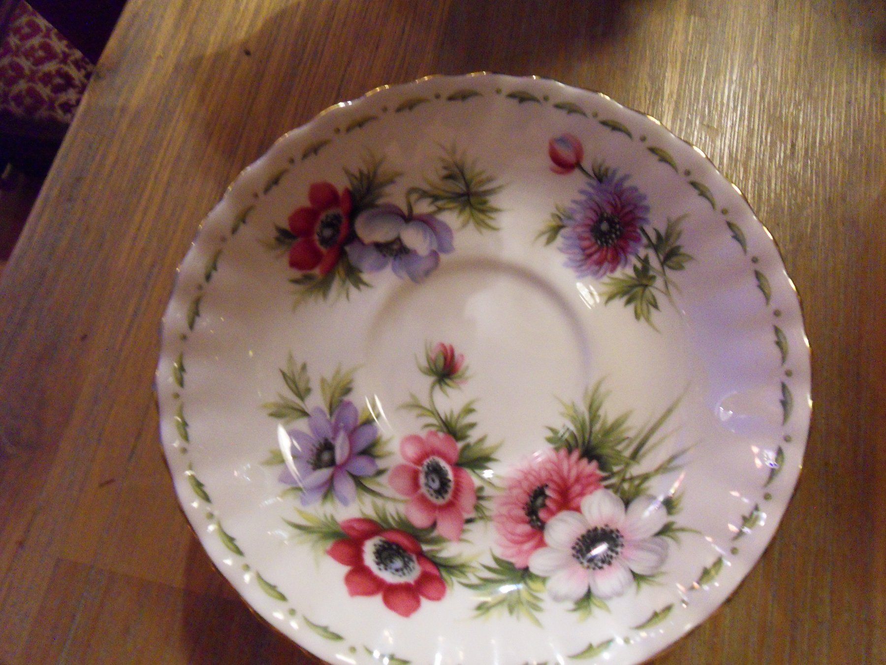 Royal Albert Tassen: Royal Albert Tasse August – Gebraucht aus Schongau von Eva-Katharina 3