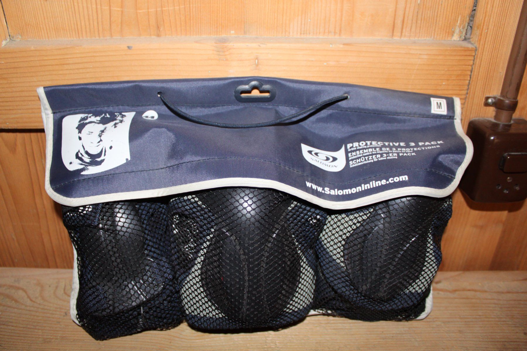 Salomon Protezioni & Imbottiture: Salomon Protective 3 Pack Schutzrolle Grösse M – Nuovo e nell'imballaggio originale da Domat-Ems venduto da Oiteli68