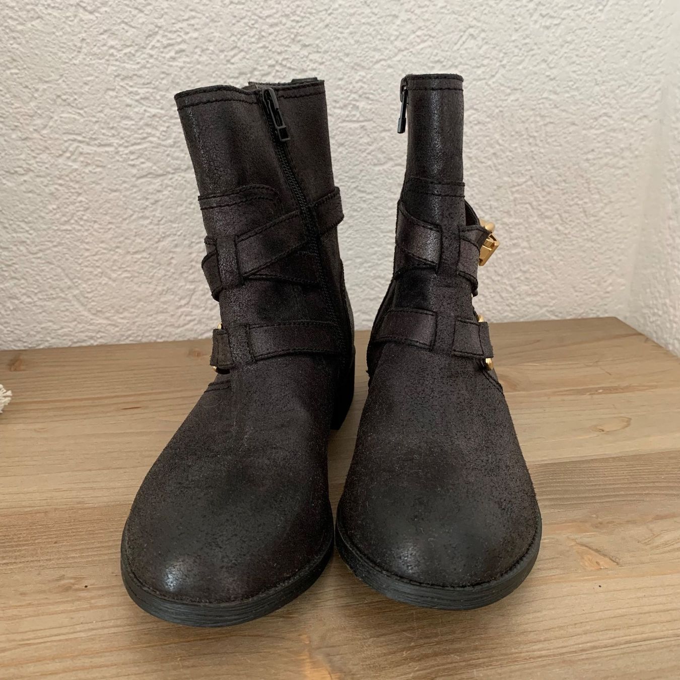 Esprit Chaussures femmes: NEU Esprit Boots Schuhe Stiefeletten Gr. 38 – Neuf (Voir description) à Fislisbach par KolibriSecondhand 8