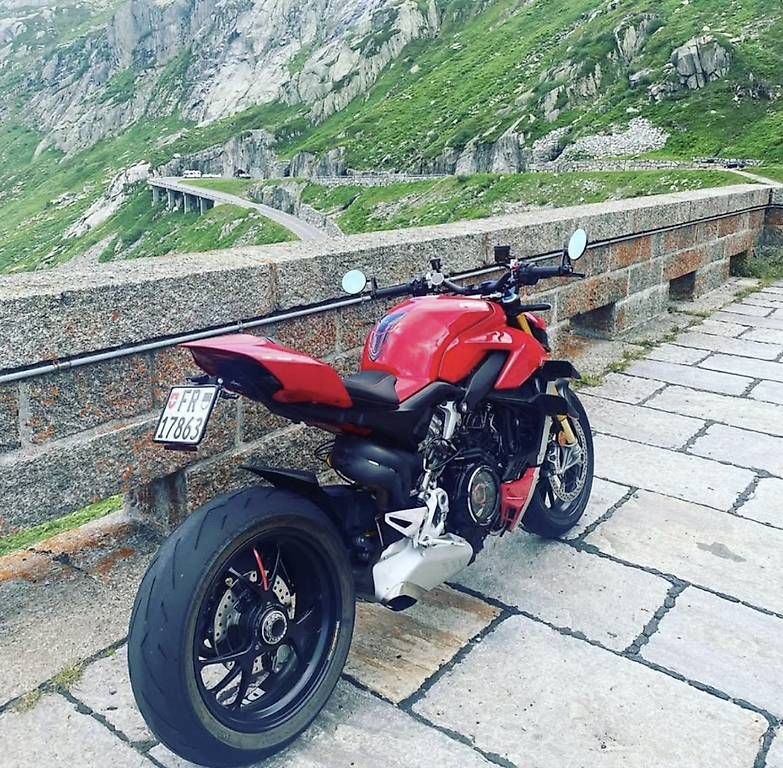 Ducati Strasse: Ducati Streetfighter V4S – Gebraucht aus Wünnewil von Cooper_S_86 2
