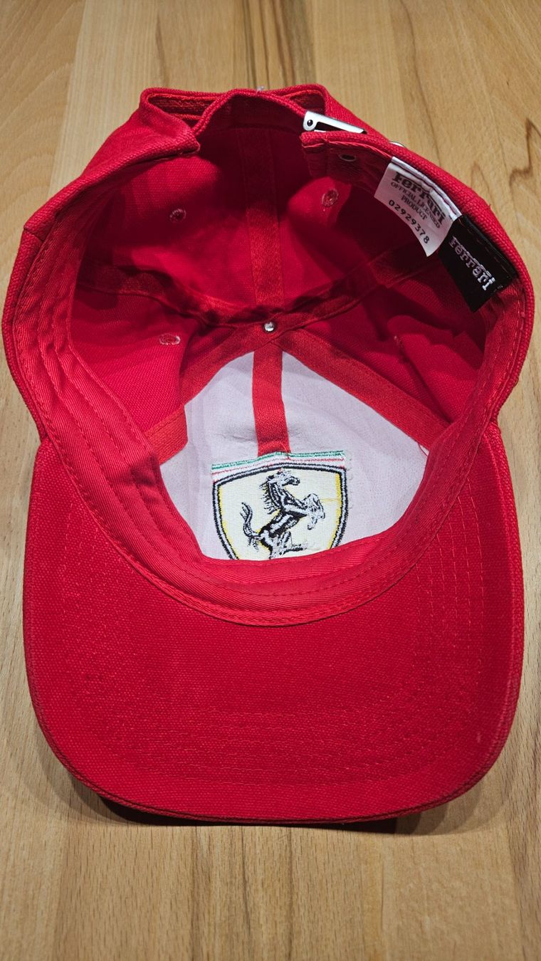 Hüte, Mützen & Caps: BaseCap Ferrari, Cap, Kappe – Gebraucht aus Jona von ASMARADO 2