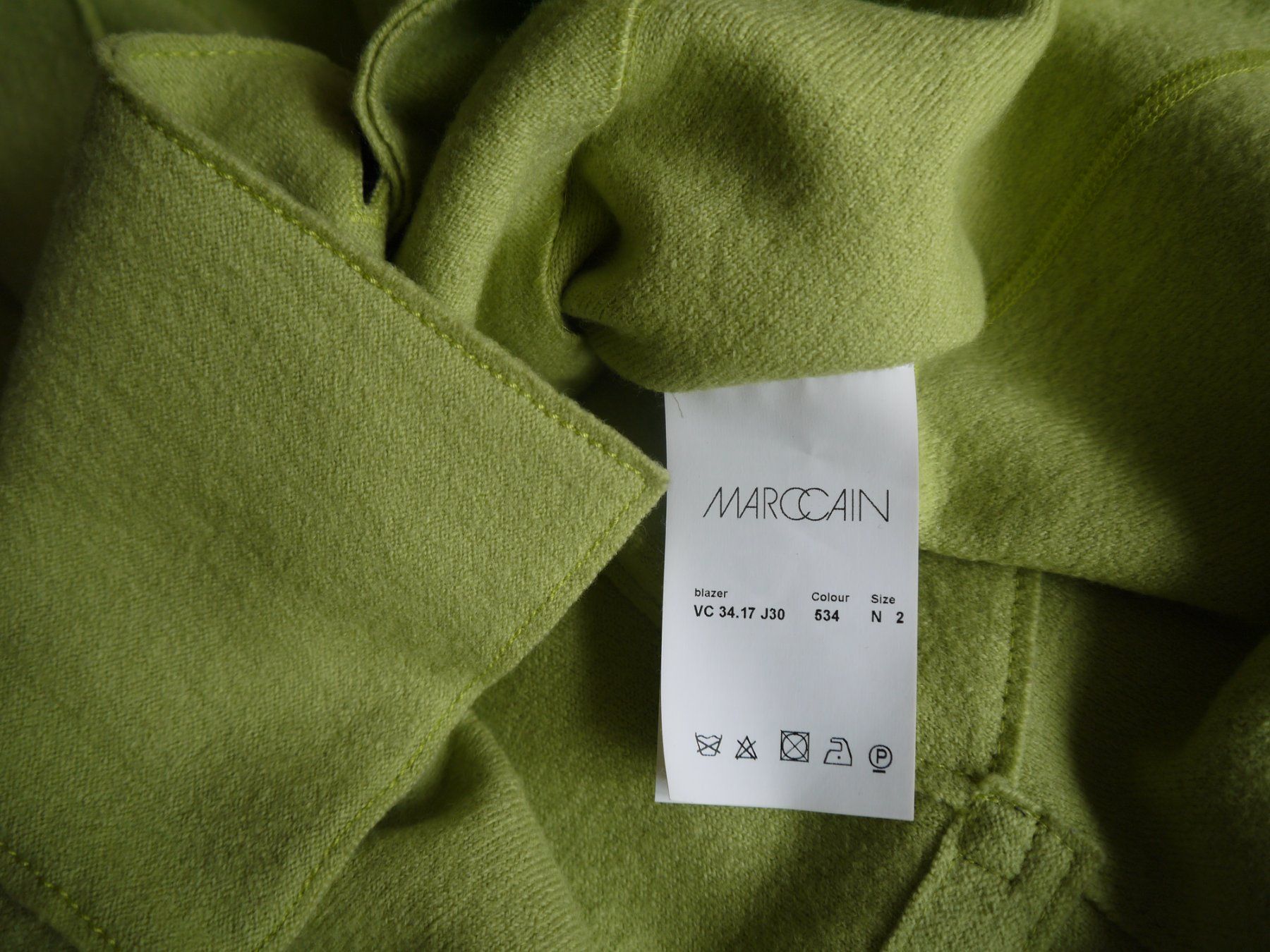 Marc Cain Giacche: MARC CAIN  Blazer N2 aus 100% SCHURWOLLE – Usato da Hagendorn venduto da Blaf 3