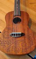 Schöne Luna Ukulele mit Tollem Muster, Sommertöne!