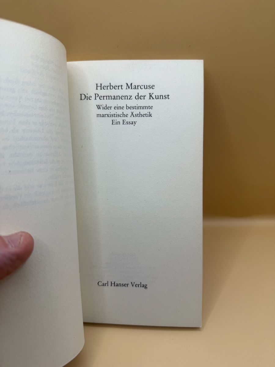 Libri: Marcuse Die Permanenz der Kunst Hanser 1977 – Usato da Genève venduto da sho_67qj 2