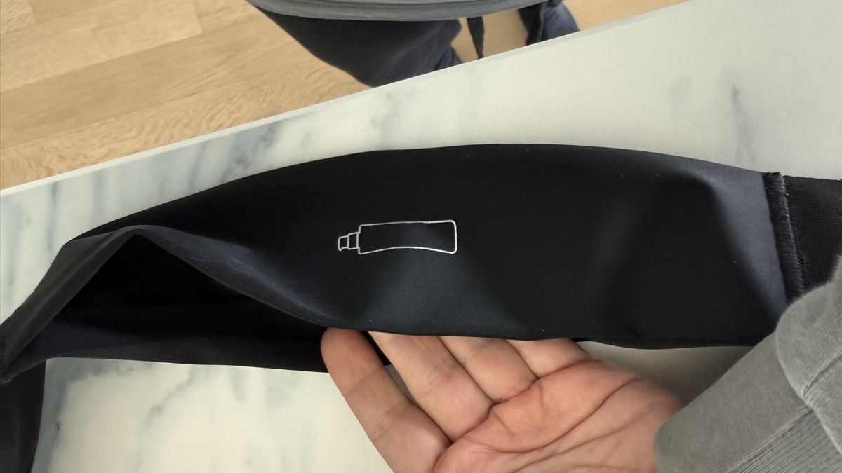 Gürtel: Running Belt, Black, 2 Zipper Pockets, Lightweight & Comfort – Neu (gemäss Beschreibung) aus Pully von Evgenii13 2