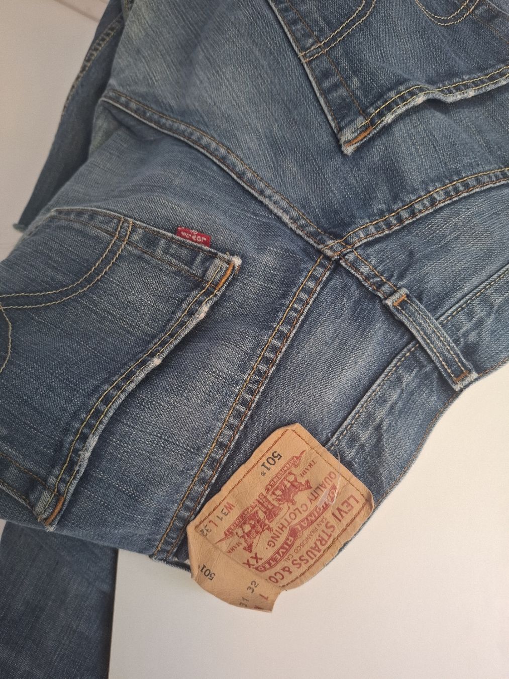 Levi's Jeans: Levi's Jeans 501, W31 L32 – Usato da Mammern venduto da adr_df9v 2