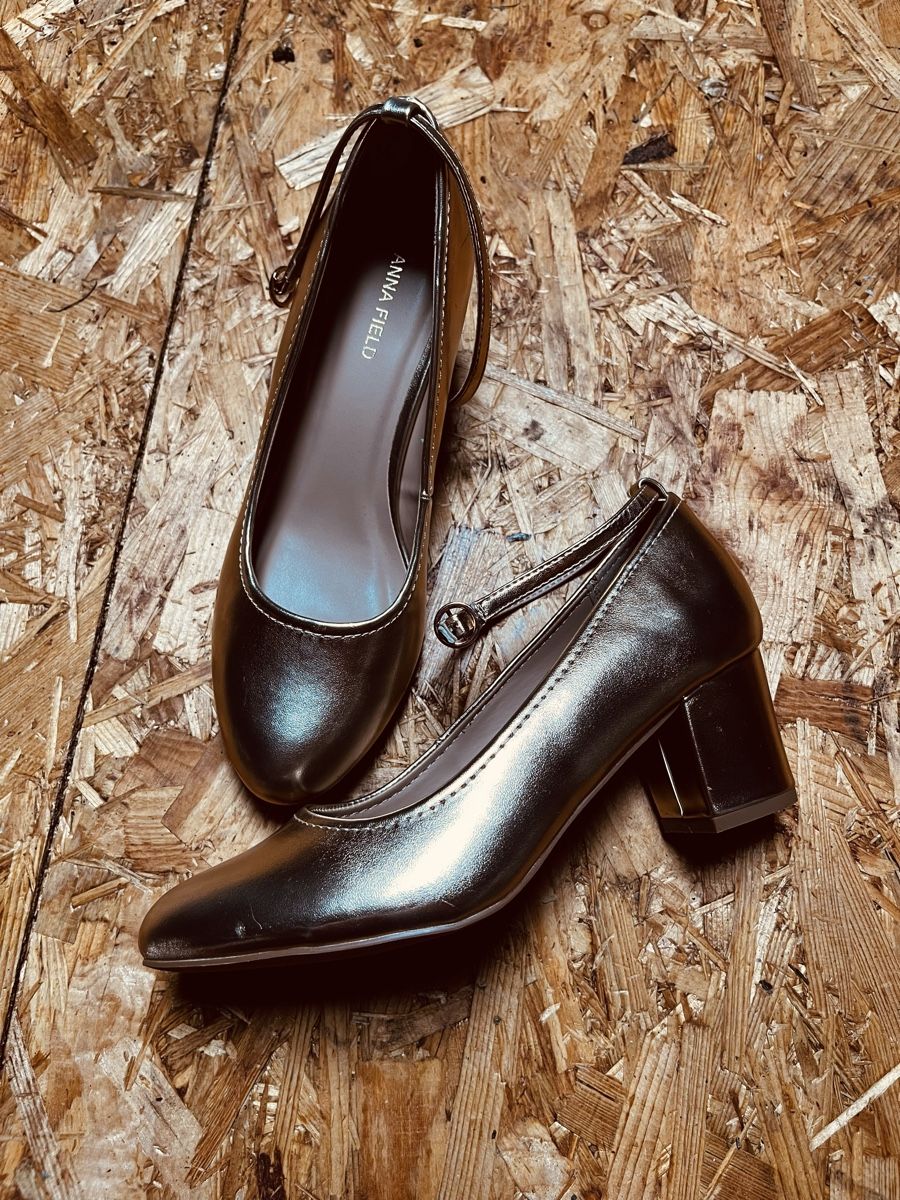 Anna Field Damenschuhe: Pumps gold – Neu (gemäss Beschreibung) aus Erstfeld von Anitaeli