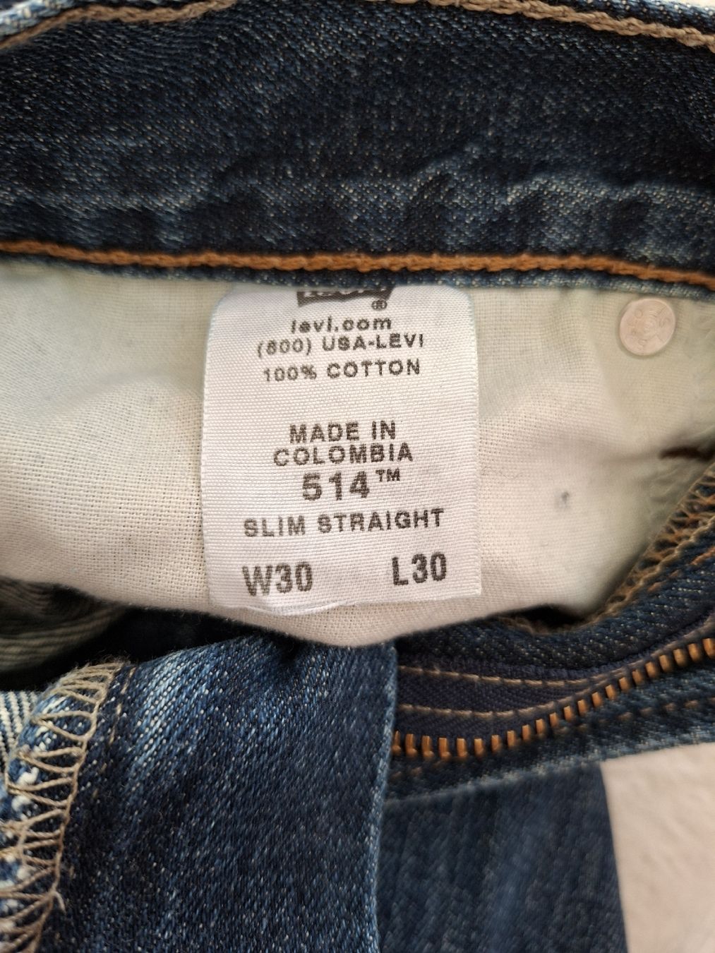 Levi's Jeans: Levi's 514, Taille 30/30, Coupe Slim Straight, – Usato da Renens VD venduto da ser_j2fn 2