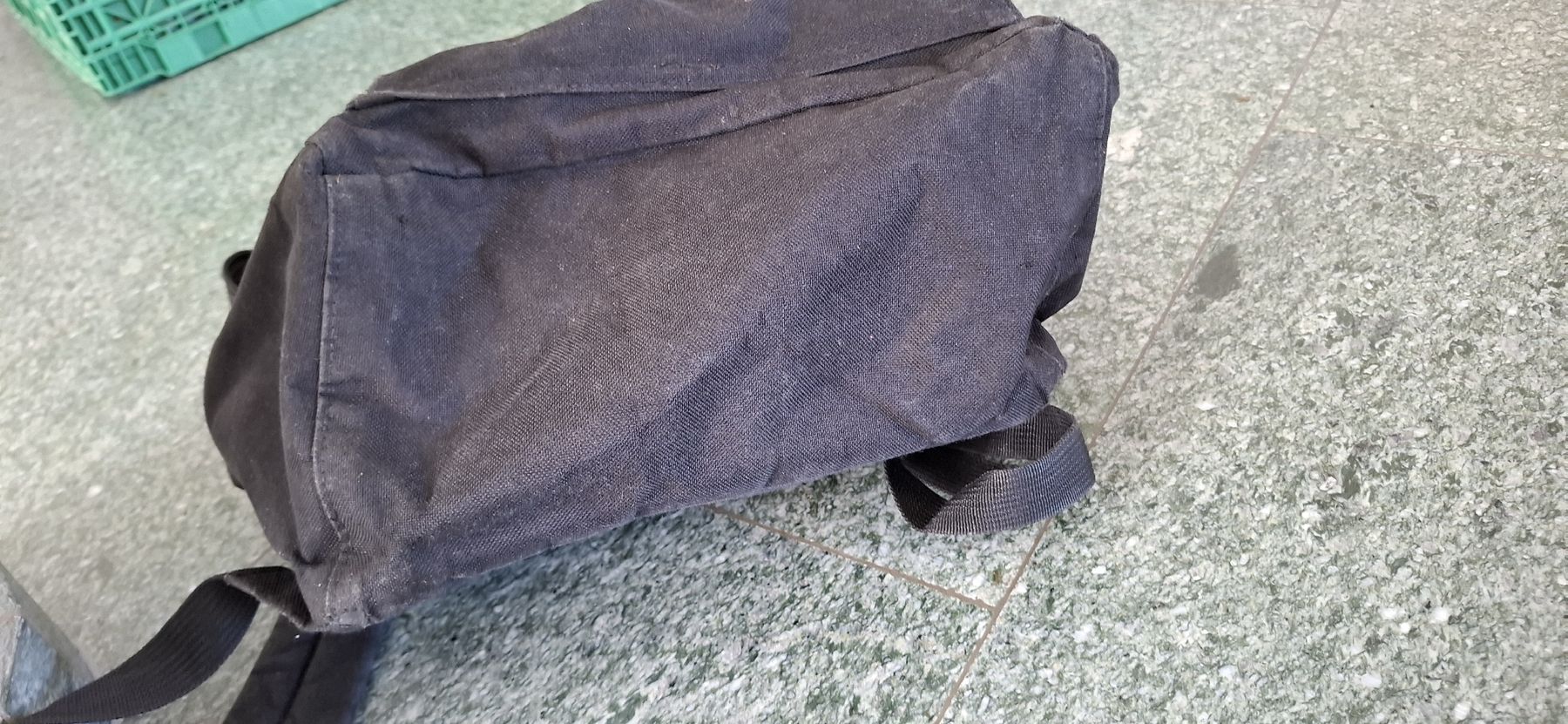 Zaini: Anello Canvas Rucksack, Schwarz – Usato da Liestal venduto da Galog91 1