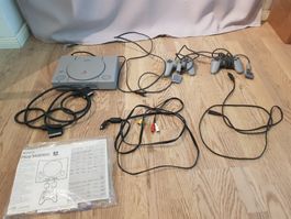 Sony Playstation 1 Konsole inkl. 2 Controller & allen Kabeln