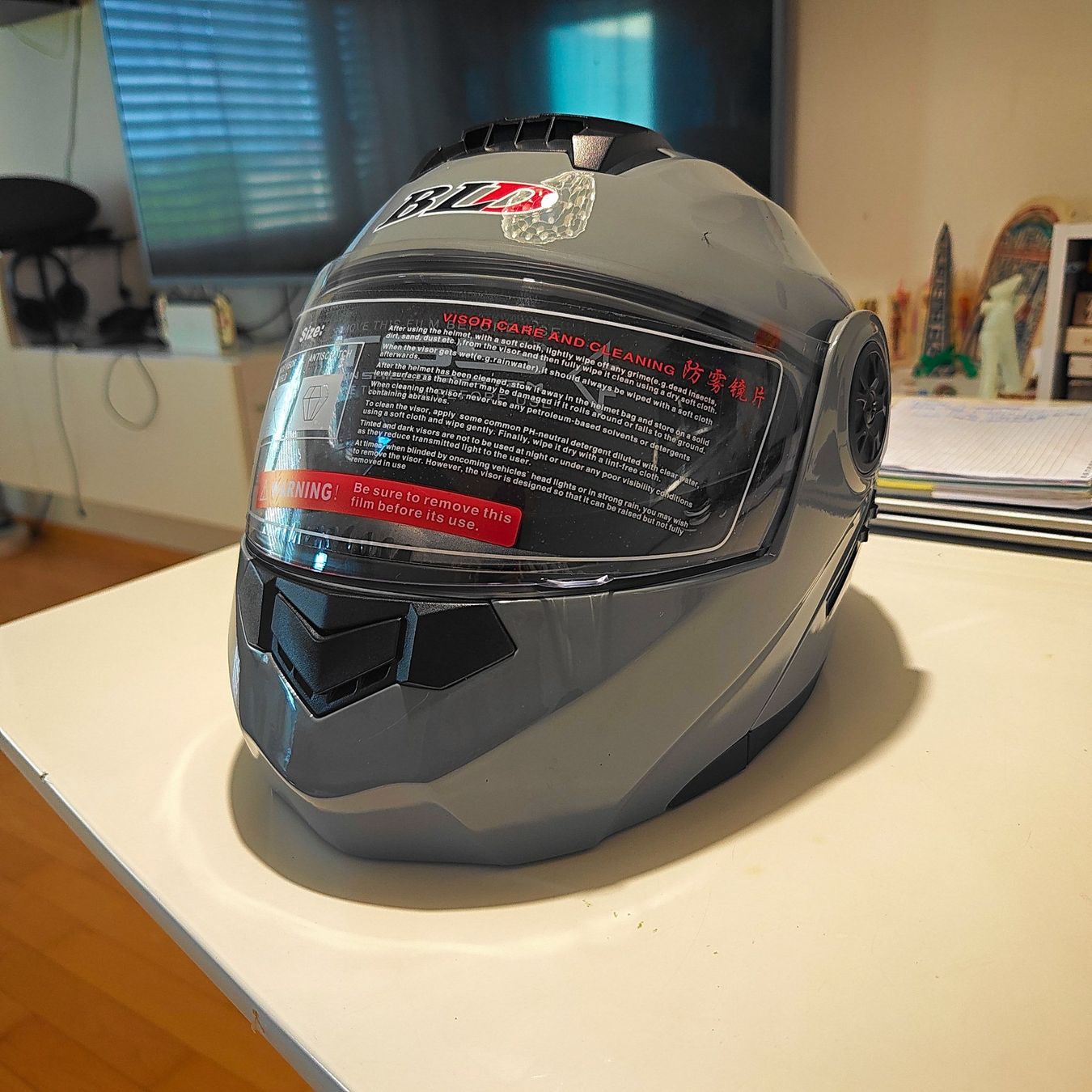 Caschi & visiere: Motorrad Klapphelm BLD Doppelvisier Helm Grau Silber Maximal – Nuovo e nell'imballaggio originale da Suhr venduto da sjay.Cv