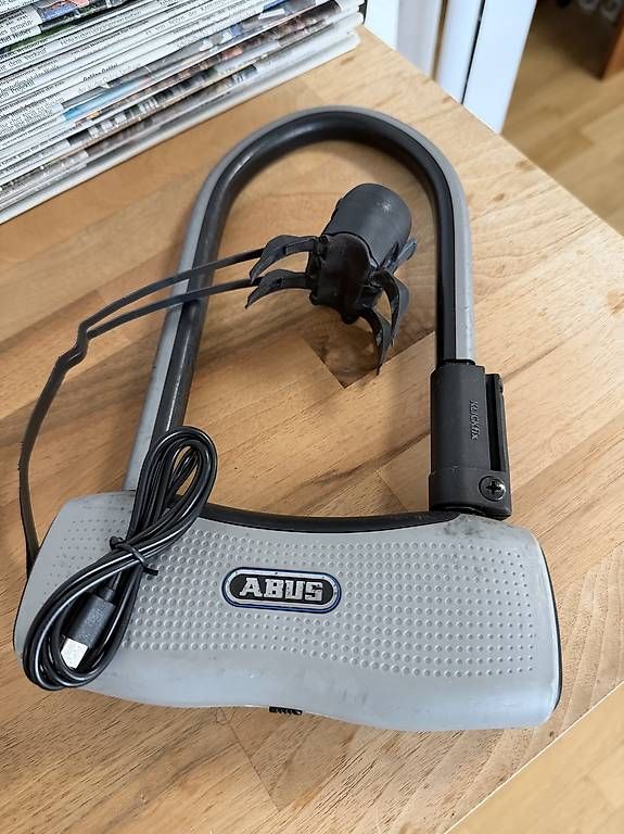 Lucchetti: Abus SmartX 770A Smart Lock Bluetooth mit Original Halterung – Usato da Pfäffikon SZ venduto da haifisch82 4