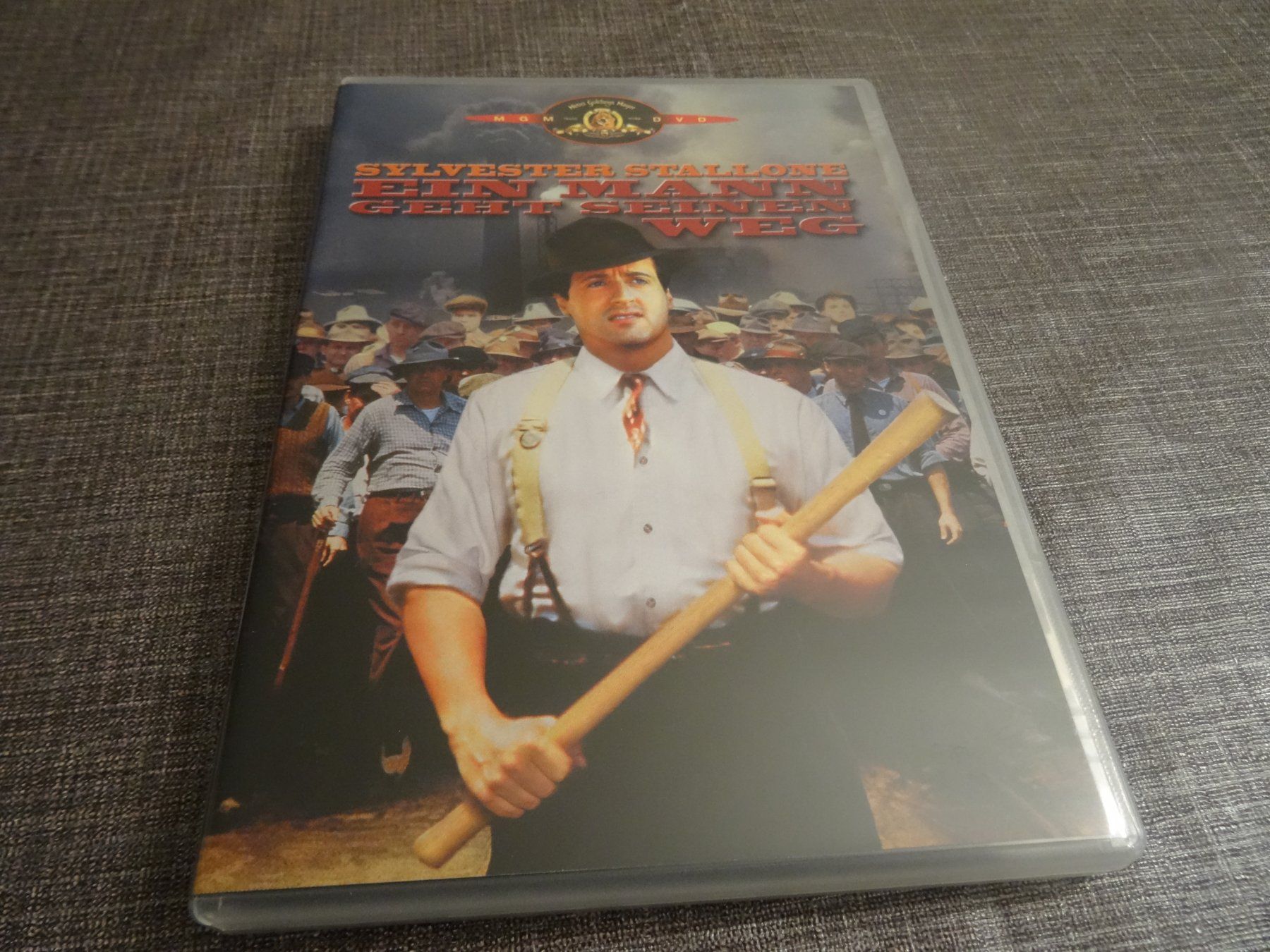 Alle DVDs: DVD Ein Mann geht seinen Weg Sylvester Stallone – Gebraucht aus Olten von Disc-Verkauf