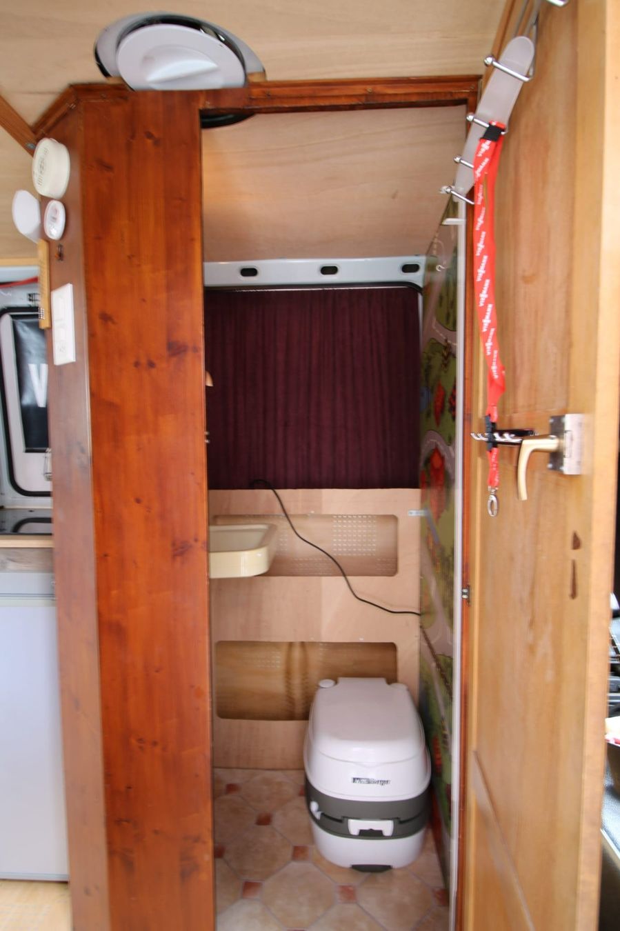 Renault Veicoli da campeggio: Camper Renault Master T35 – Usato da Savognin venduto da patlauna 5