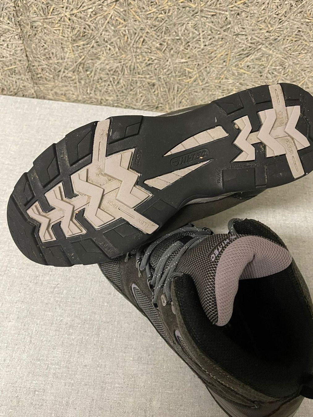 Scarpe da donna: HI-TEC STORM WP WOMENS Wanderschuhe Grösse 41 – Usato da Burgdorf venduto da interstellar2 3