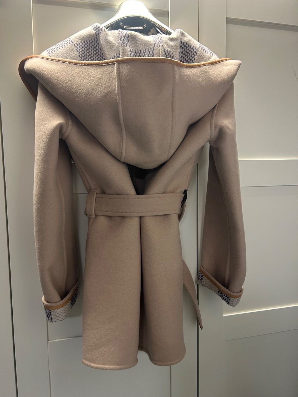 Louis Vuitton Cappotti: Schöner Louis Vuitton Mantel – Usato da Küsnacht venduto da emch125 1