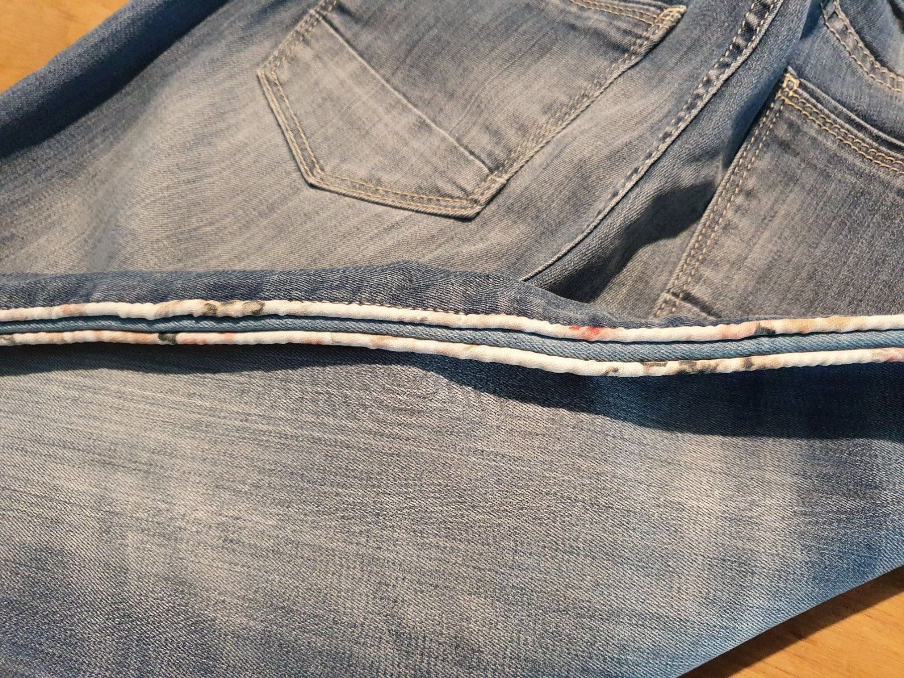 Jeans: neu: Jeanshose Gr. 36 mit 2% Elasthan – Nuovo (secondo la descrizione) da Urtenen-Schönbühl venduto da Chaeppeler 5