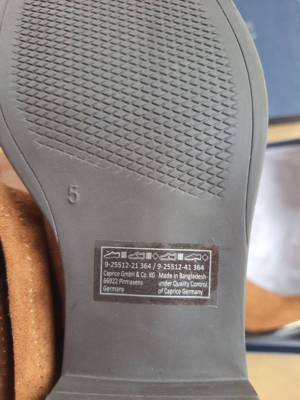 Damenschuhe: Bottes p38 – Neu und originalverpackt aus Glovelier von ste_seu1 2
