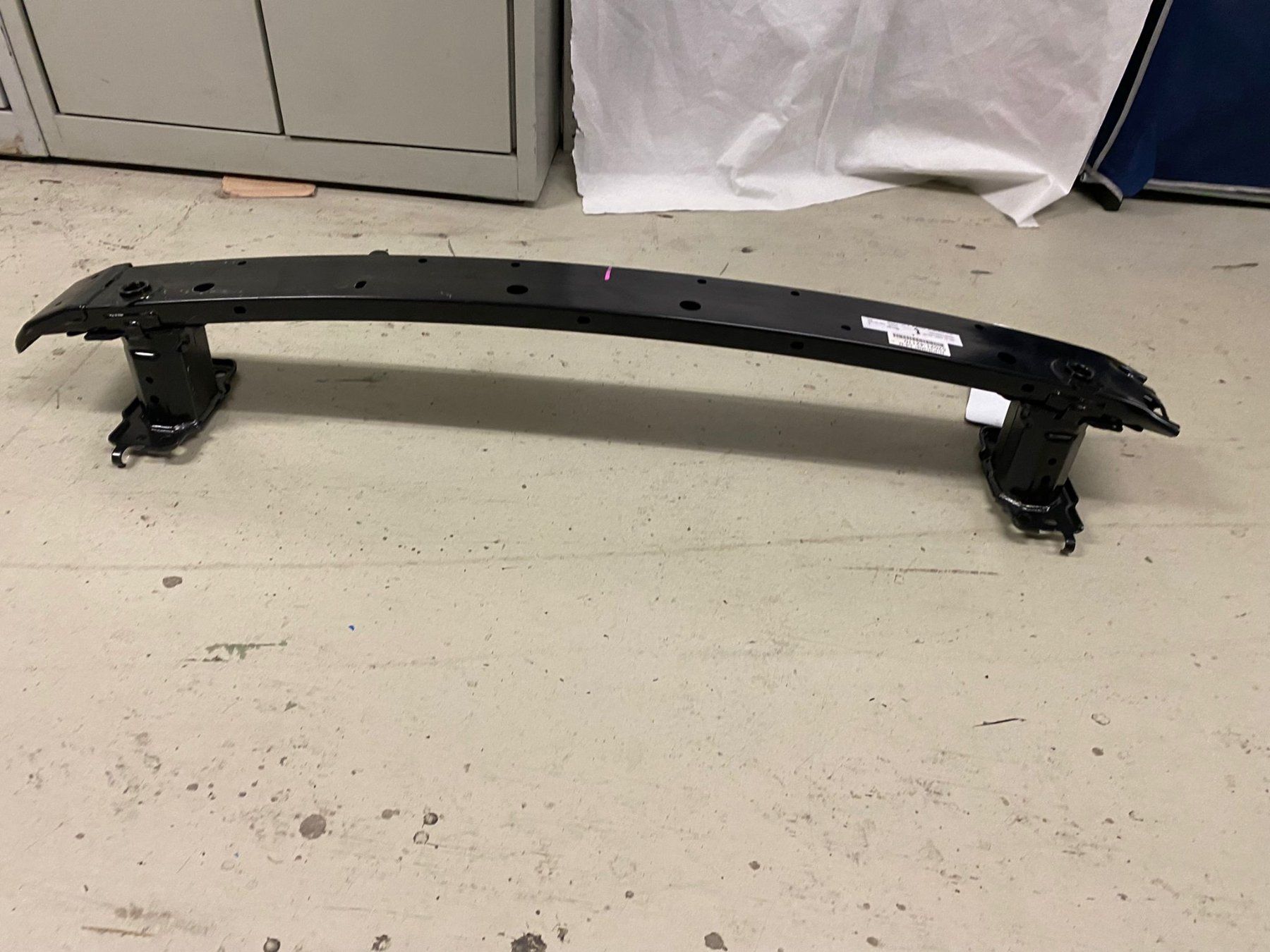 Toyota Tutti pezzi di ricambio auto: Stossbalken vorne – Nuovo e nell'imballaggio originale da Egerkingen venduto da KISUTO