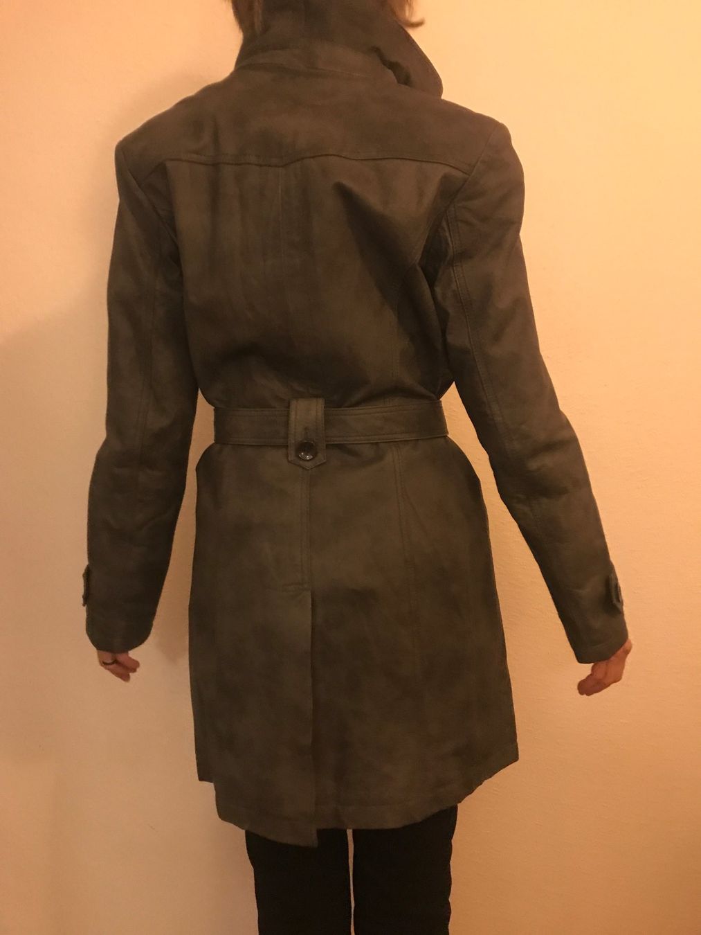 C&A Cappotti: Grey leather trenchcoat size 38 – Usato da Onex venduto da johnca 1