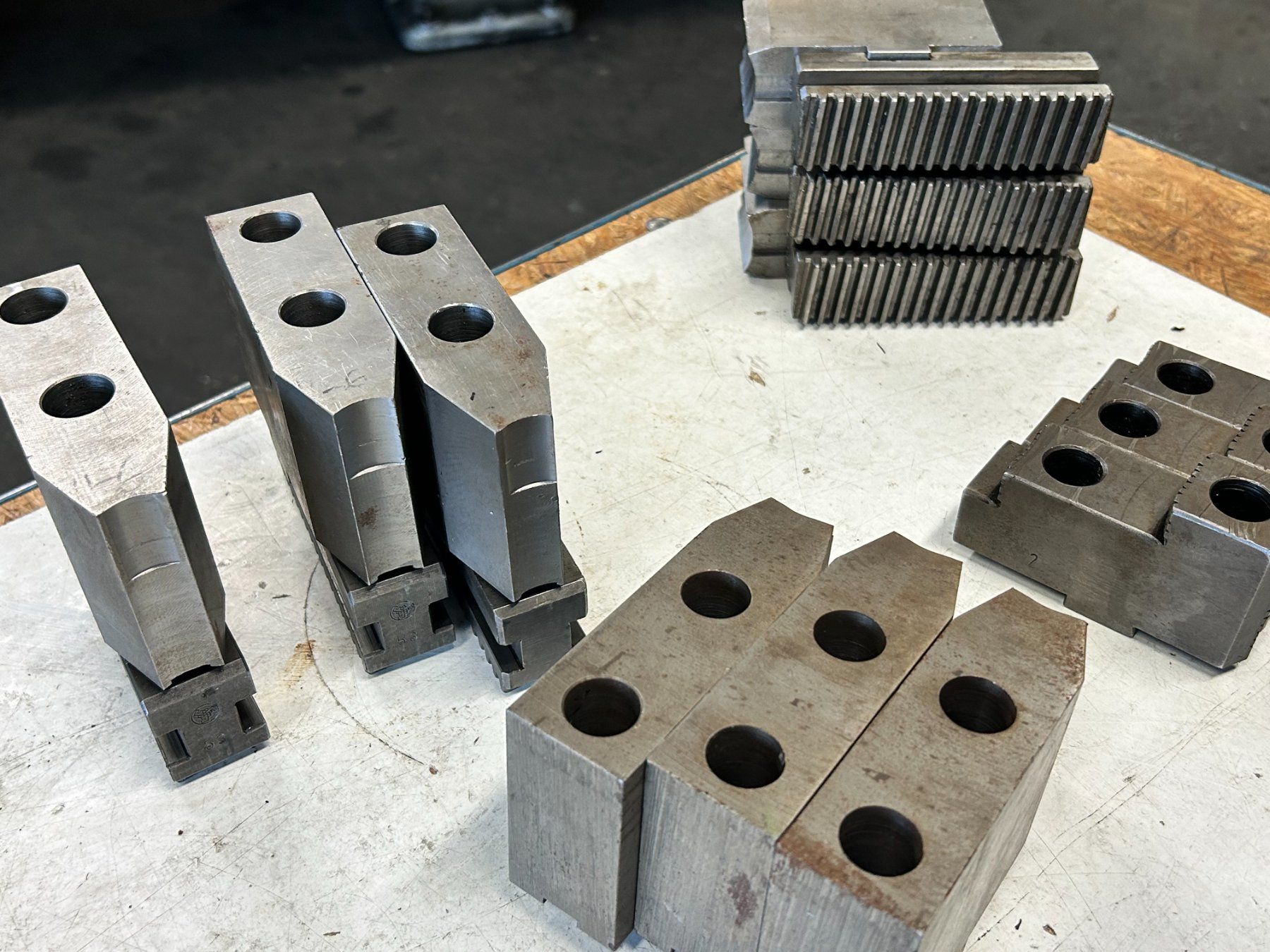 Alle Werkzeuge: Backen zu 3 Backenfutter D 315 – Gebraucht aus Münchenstein von fransch 2