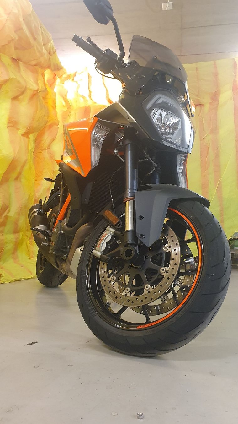 KTM Strada: KTM Super Duke GT – Usato da Einigen venduto da Thinhi65 1