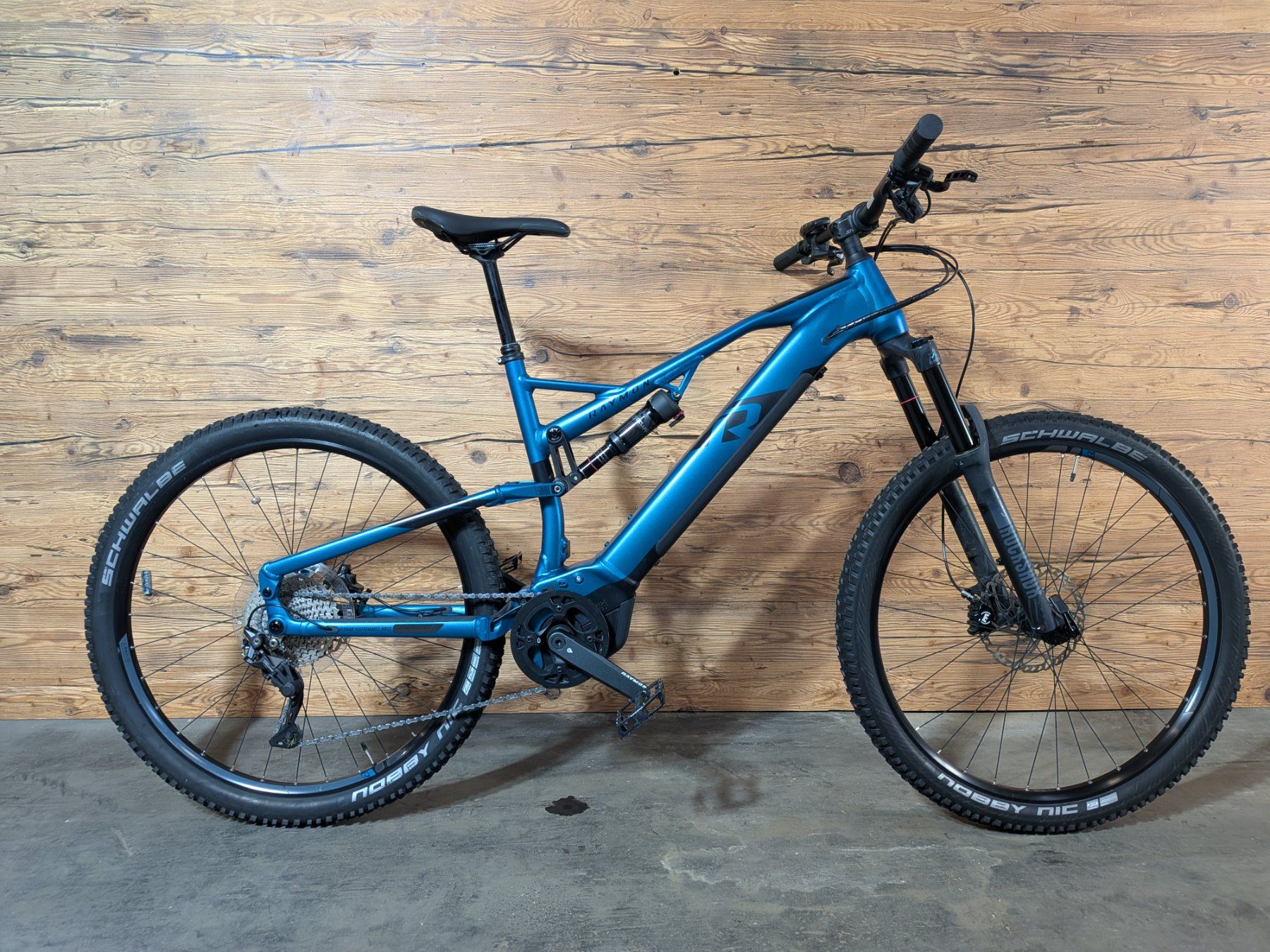 Vélos: RAYMON FullRay 150E 8.0 – D'occasion à Buchs SG par Schwendener-9470