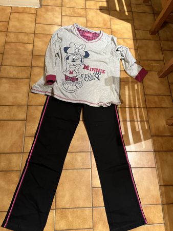 Training pyjama Taille 44/46 maman