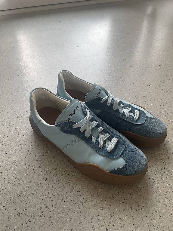 Scarpe da donna: Acne Studios Bar Sneaker 41 blau Wildleder – Usato da Zürich venduto da ann_lv2n 2