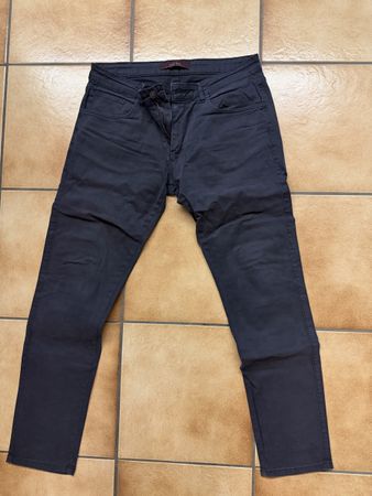 2 pantalons Zara