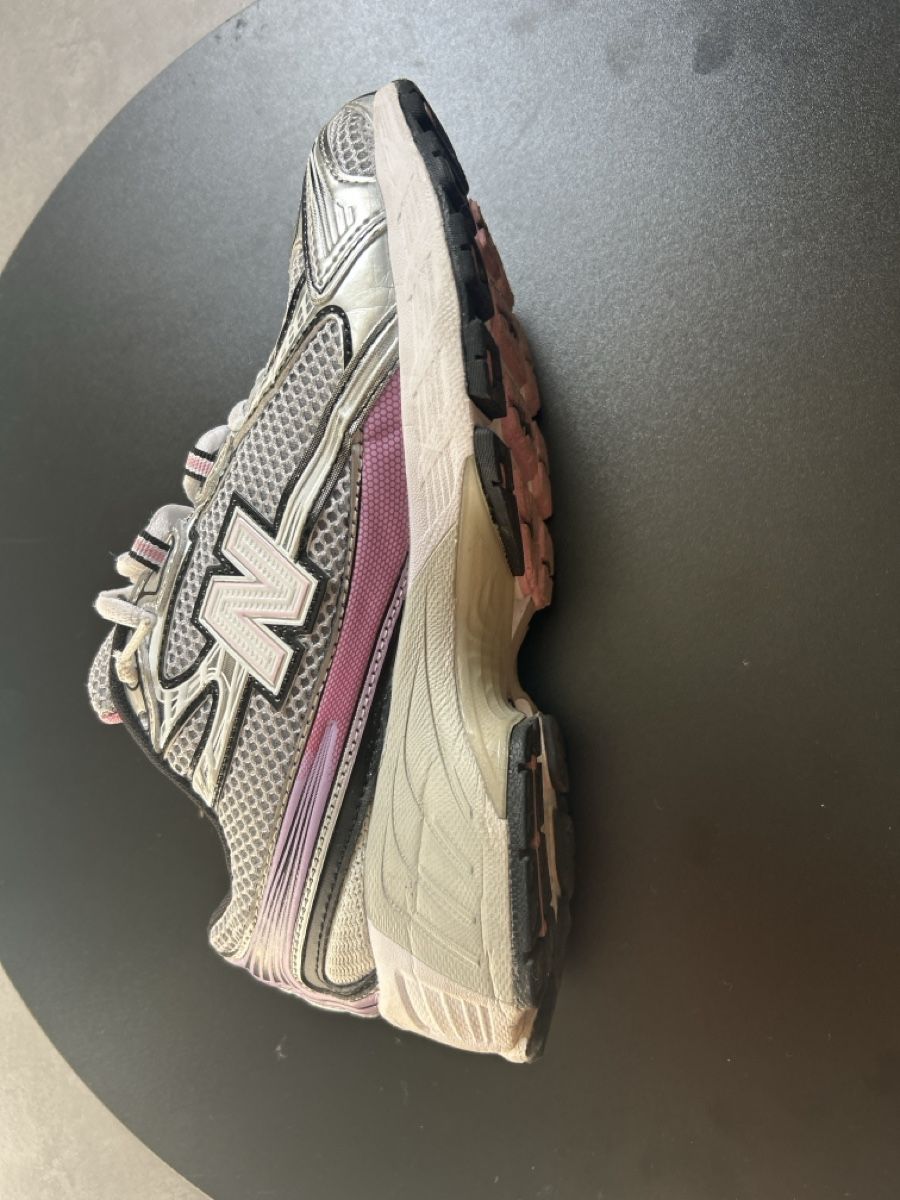 New Balance Scarpe da uomo: Chaussures New Balance – Nuovo (secondo la descrizione) da Lausanne venduto da non_ptb6 1