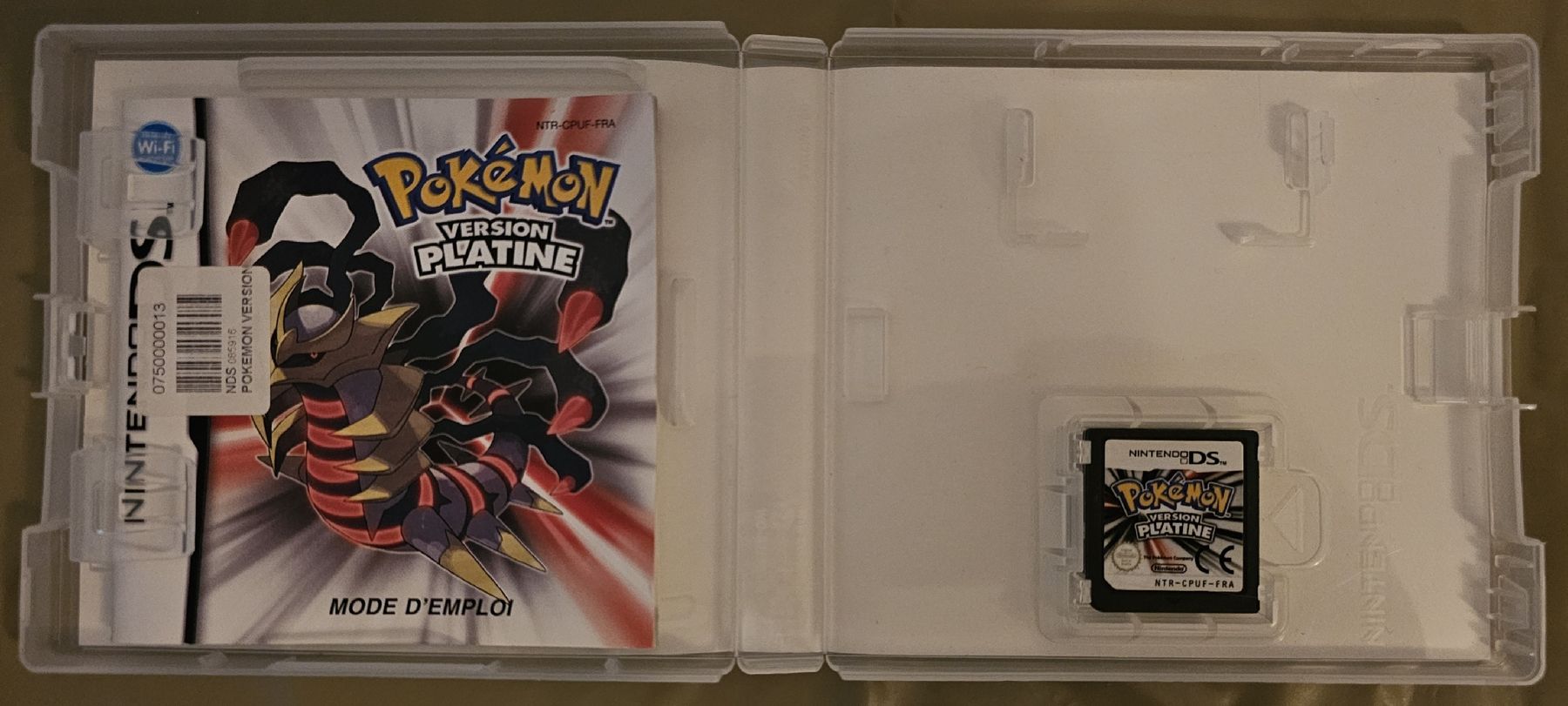Pokémon Giochi: Pokemon Version Platine FR Complet en boite  – Usato da Pully venduto da RandomZero 2