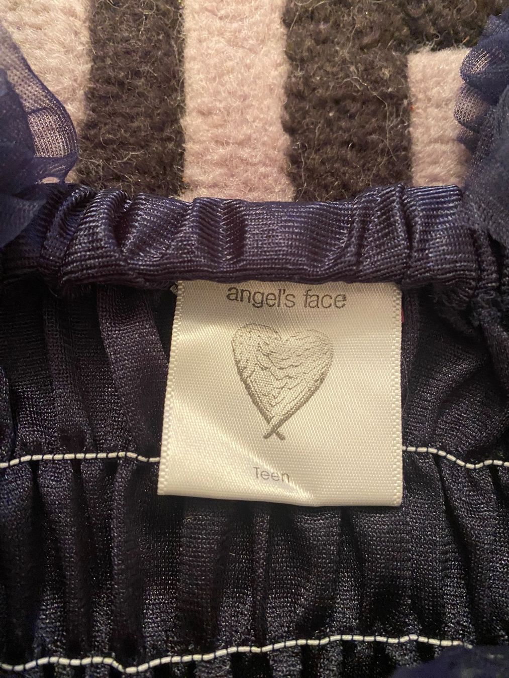 Camicette, T-shirt & Top: Angel‘s Face USA Top – Nuovo (secondo la descrizione) da Dietlikon venduto da Chloe5. 3