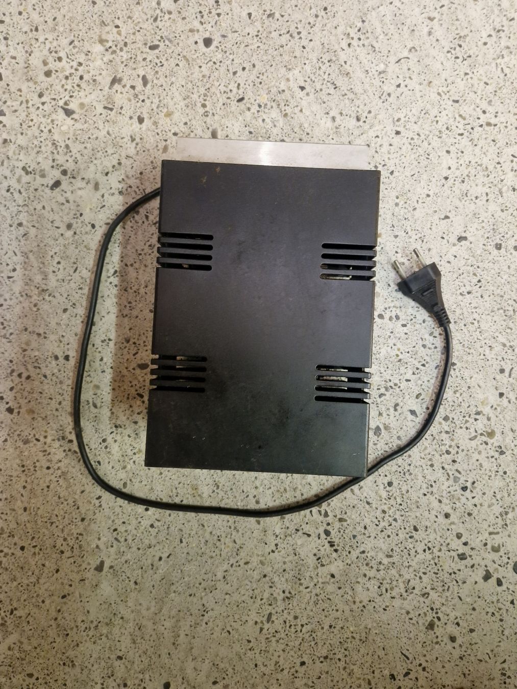 Elektronikbauteile: LAFAYETTE NETZTEIL 5 AMP 13,5 VOLT – Gebraucht aus Biel/Bienne von CS013 2