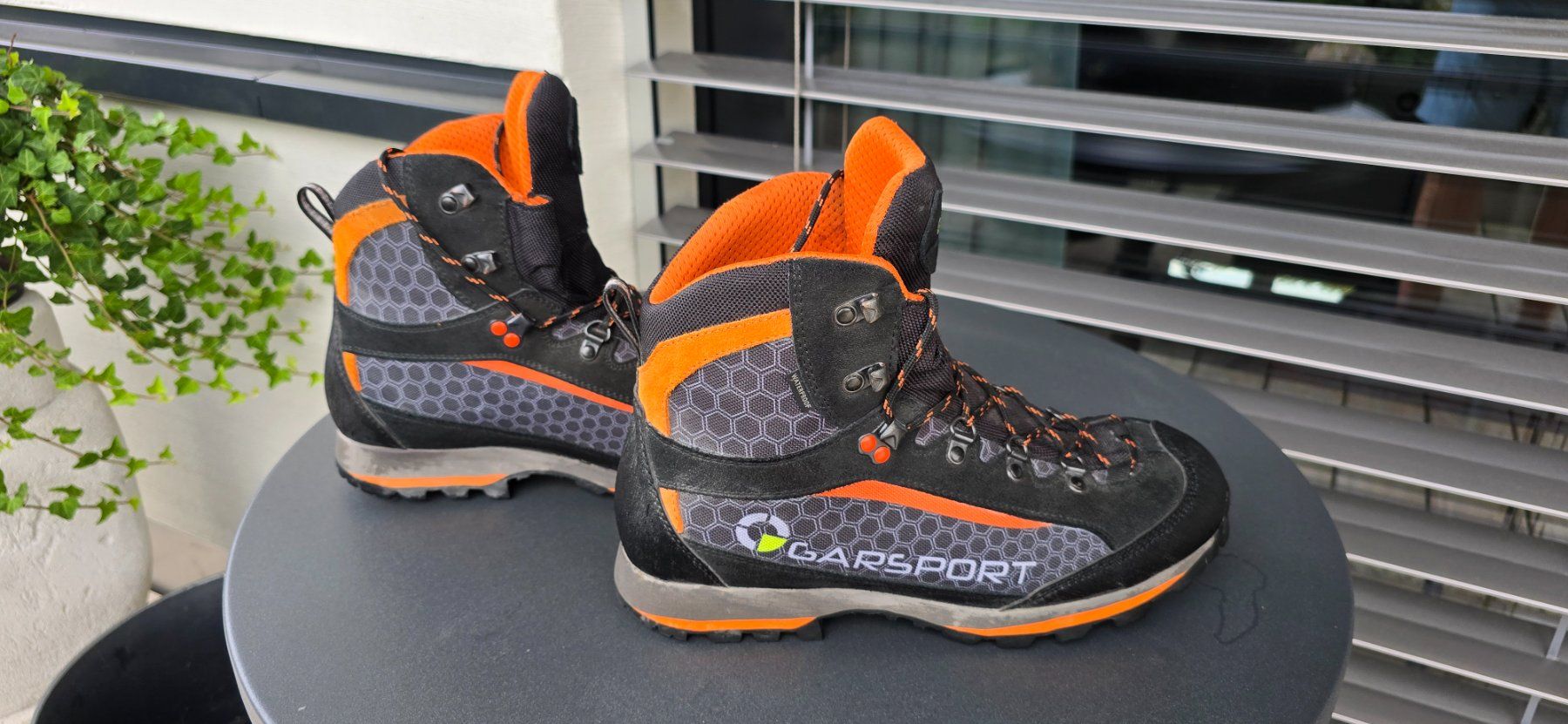 Chaussures hommes: Trecking-Schuhe Garsport – D'occasion à Engelburg par verdi32