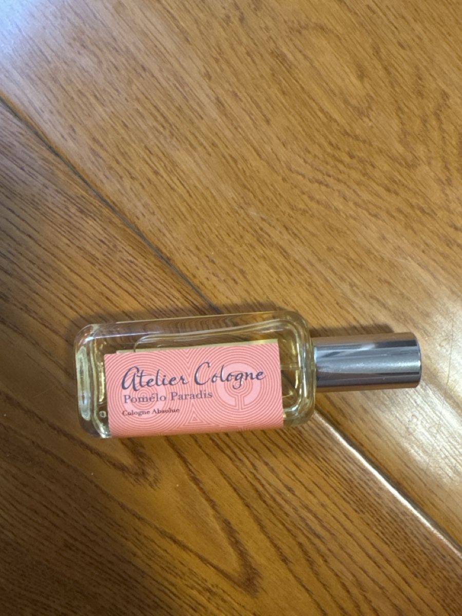 Profumi & Eau de Toilette: Atelier Cologne pomelo paradis 30 ml – Usato da Davos Dorf venduto da gin_8k9d 1