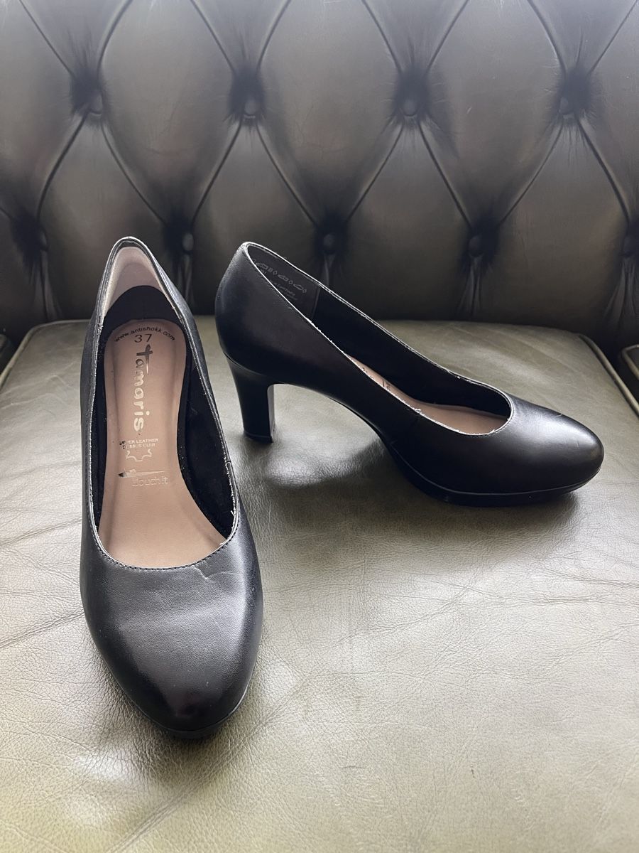 Tamaris Chaussures femmes: Pumps schwarz – D'occasion à Grosshöchstetten par lox_287b